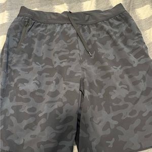 Ten Thousand Interval Shorts Black Camo XL 9 inch LINED